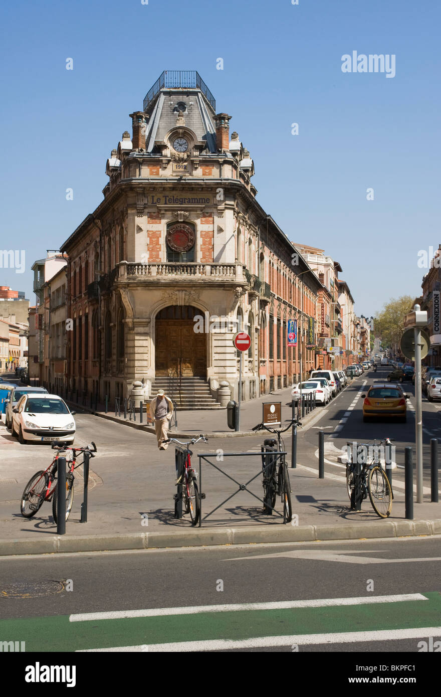 Le telegramma edificio che ospita la Bodega Bodega Ristorante in Rue Castellane Toulouse Haute Garonne Midi-Pirenei Francia Foto Stock