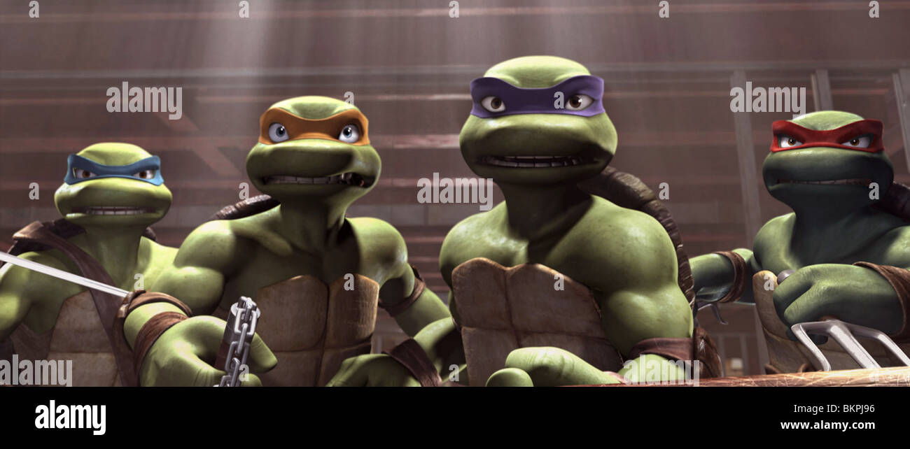 TMNT (2007) Teenage Mutant Ninja tartarughe (ALT) Leonardo, Raffaello,  Michelangelo, Donatello TMNT 001-35 Foto stock - Alamy