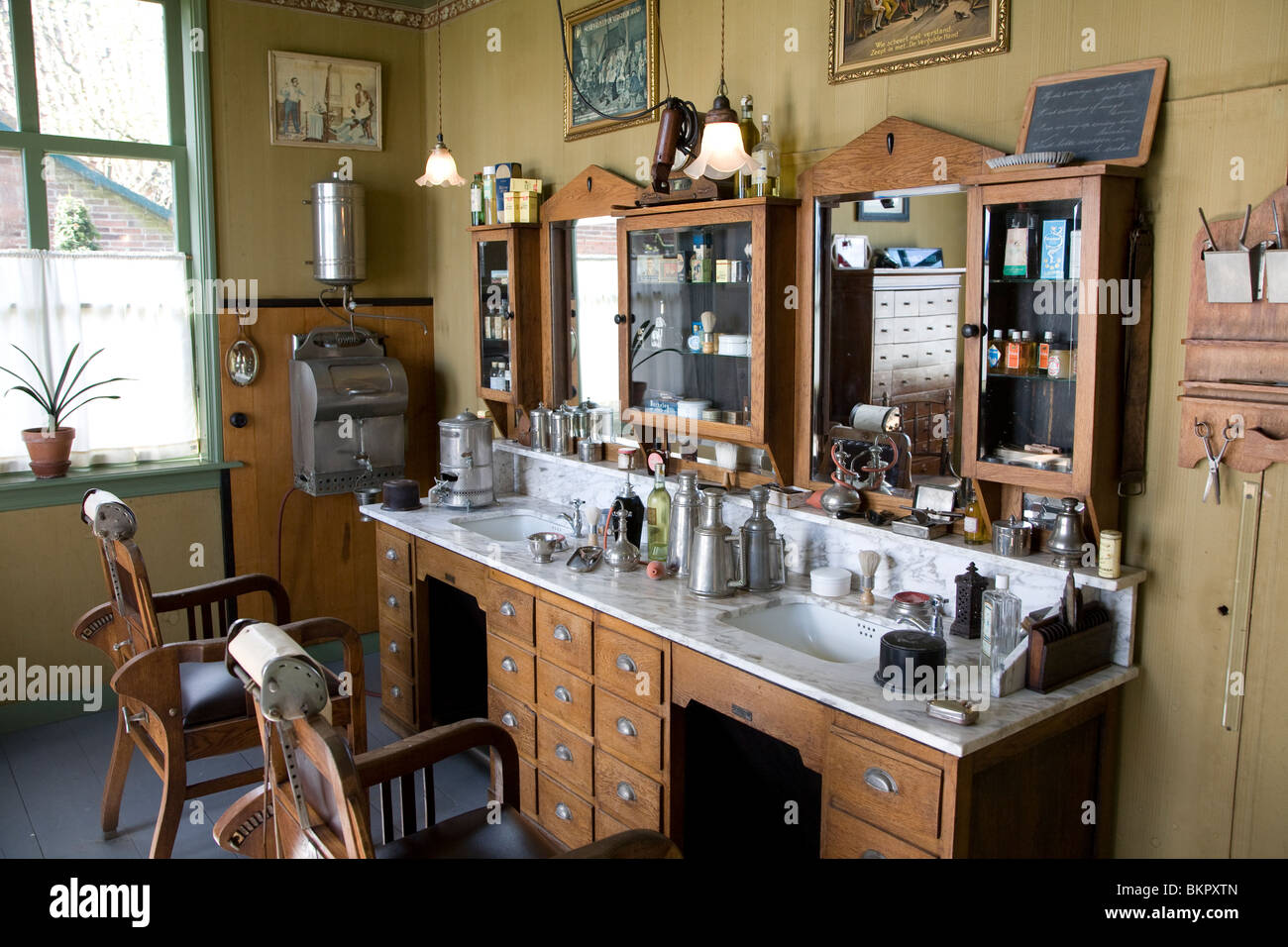 Barbiere, museo Zuiderzee, Enkhuizen, Paesi Bassi Foto Stock