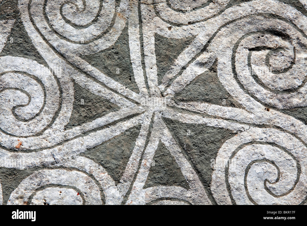 La Svezia, l'isola di Gotland, Visby. Dettaglio da Viking scavate rune pietre nel Museo Storico di Gotland Foto Stock