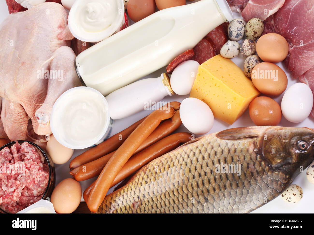 Carni fresche e prodotti caseari. Foto Stock