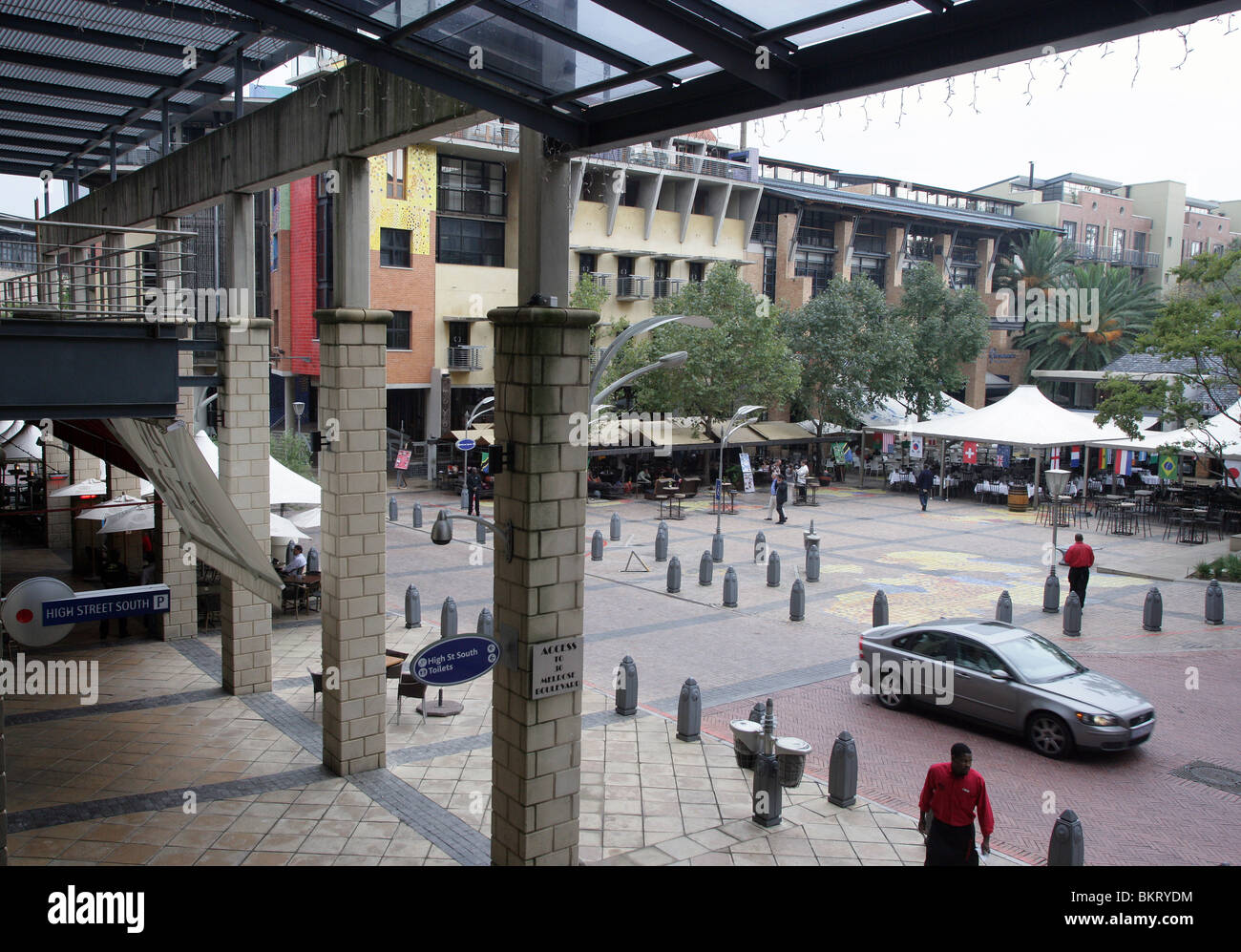 Melrose Arch, il ristorante luxuary- e il quartiere dello shopping di Sandton vicino Johannesburg, Sud Africa Foto Stock
