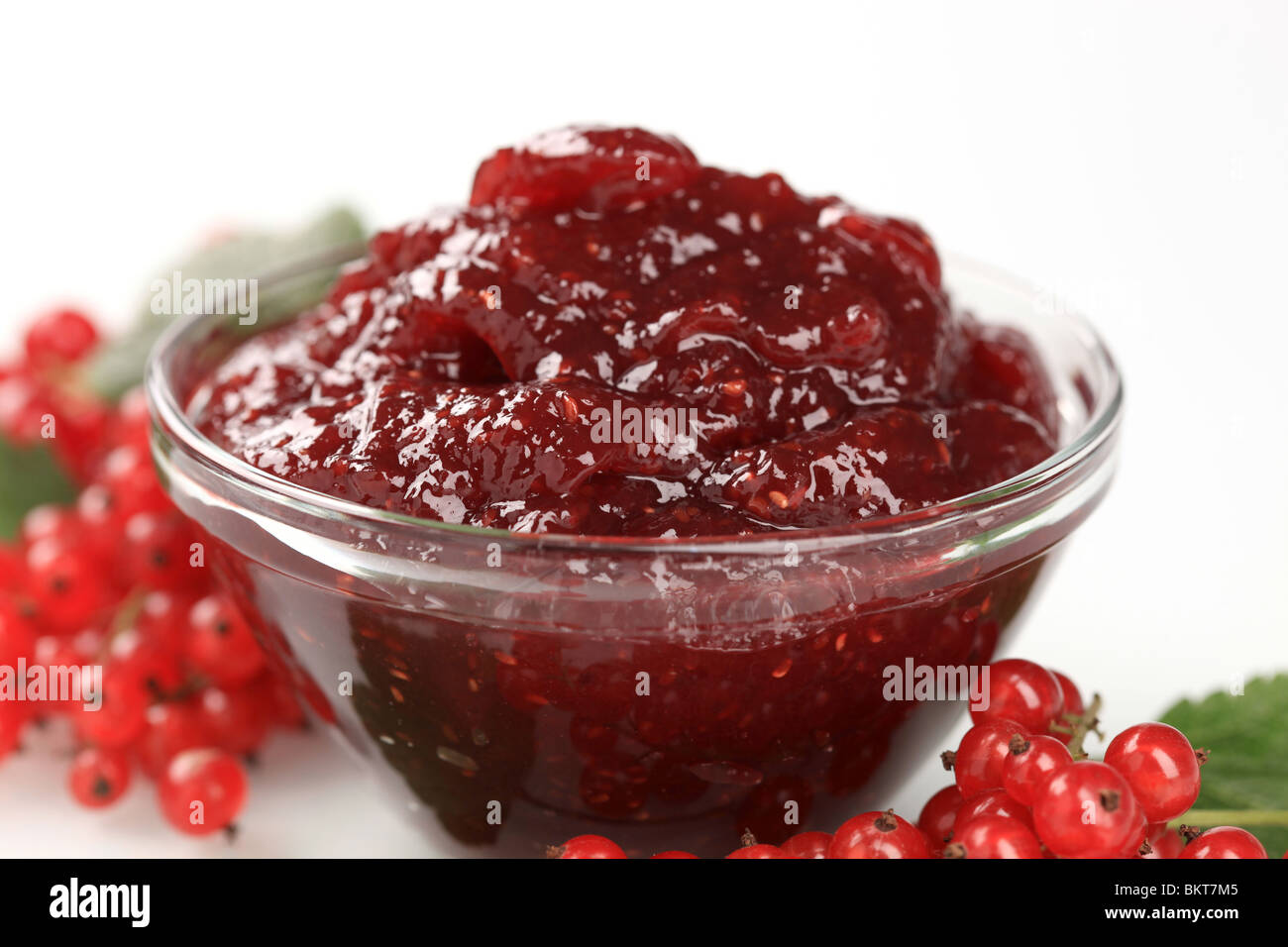 Ciotola di ribes rosso preservare Foto Stock