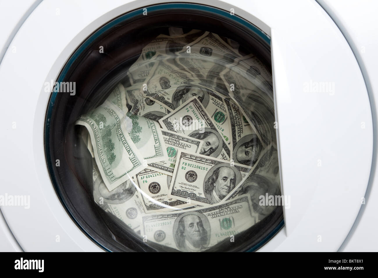 Lavanderia di denaro e la criminalità organizzata nozione Foto Stock