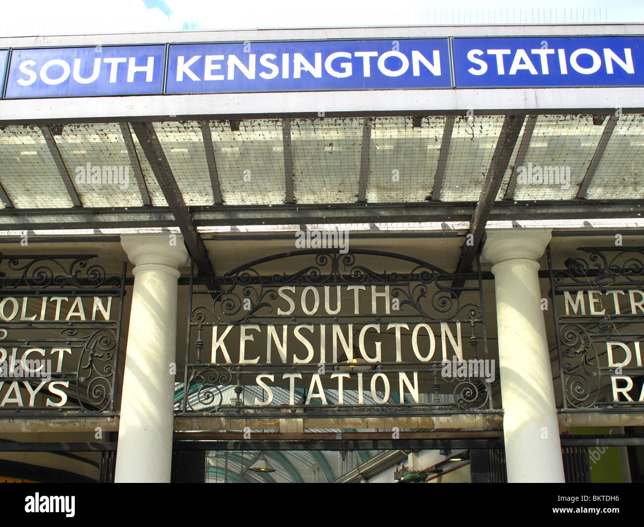 La stazione di South Kensington London Underground tubo Foto Stock