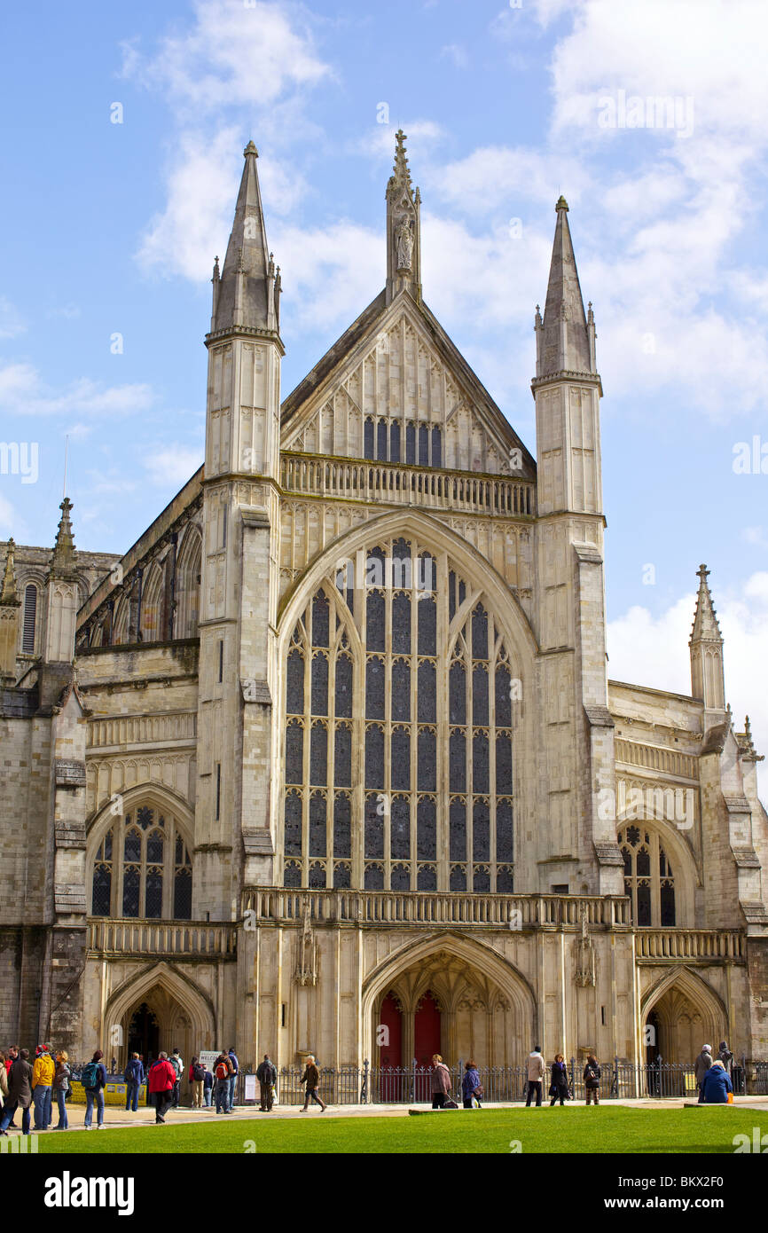 The Winchester Cathedral Immagini E Fotografie Stock Ad Alta the-winchester-cathedral-immagini-e-fotografie-stock-ad-alta