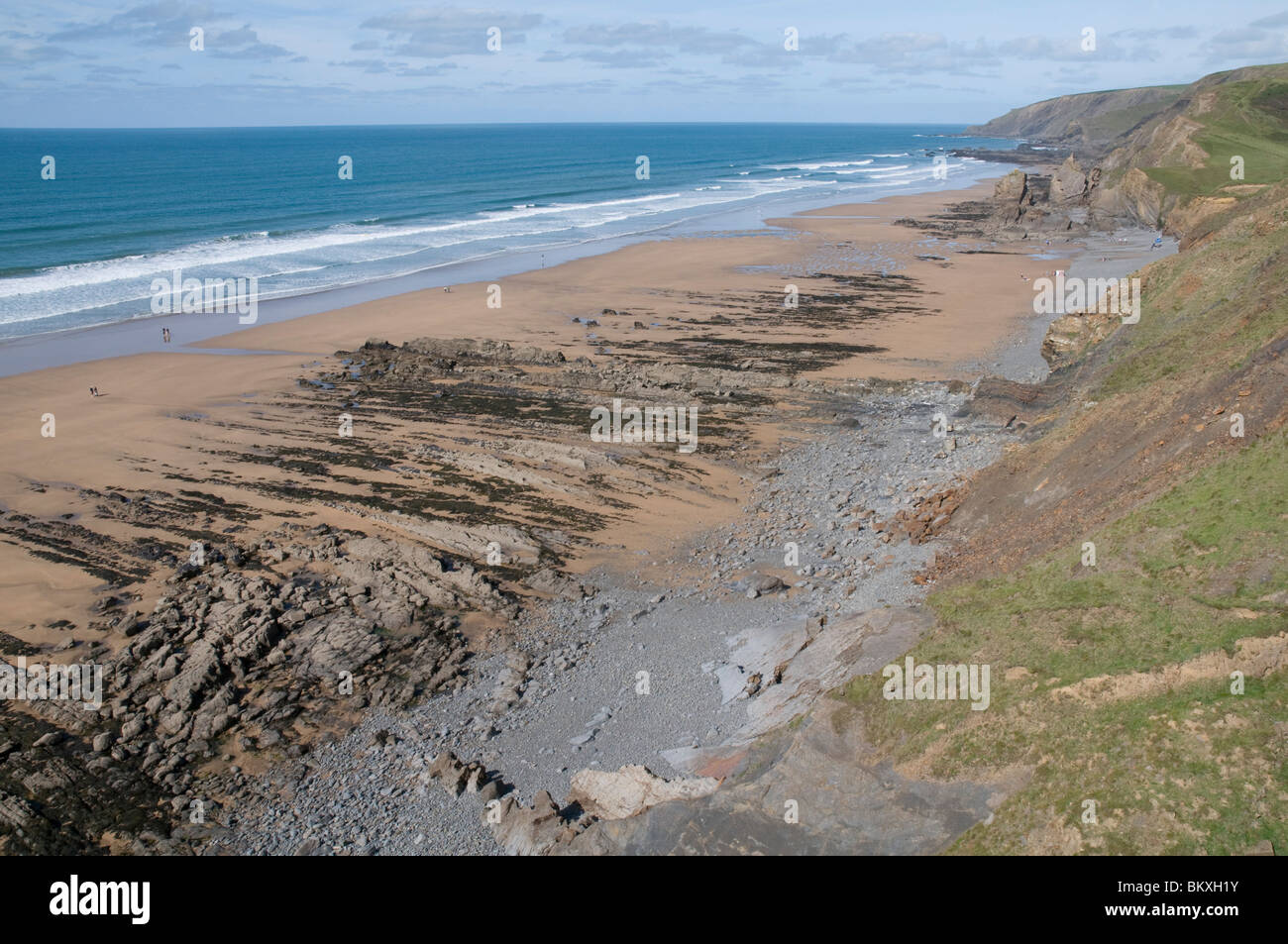 Particolarmente attraente tratto del North Cornwall costa al Sandy Mouth Beach, appena a nord di Bude Foto Stock