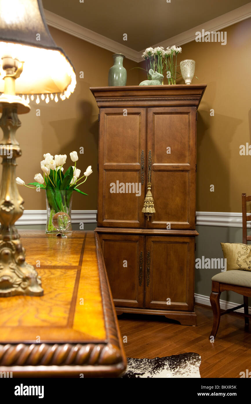 Elegante ufficio in contemporary American home. Foto Stock