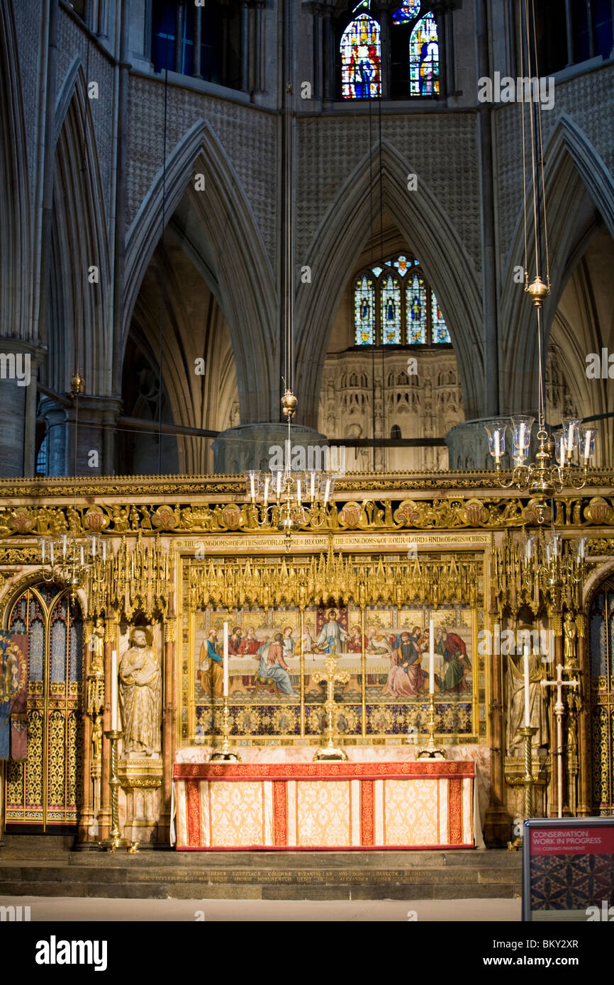 Altare maggiore altare maggiore sindaco; la Westminster Abbey Iglesia: Inghilterra GB Gran Bretagna REGNO UNITO : en el Reino Unido. Foto Stock