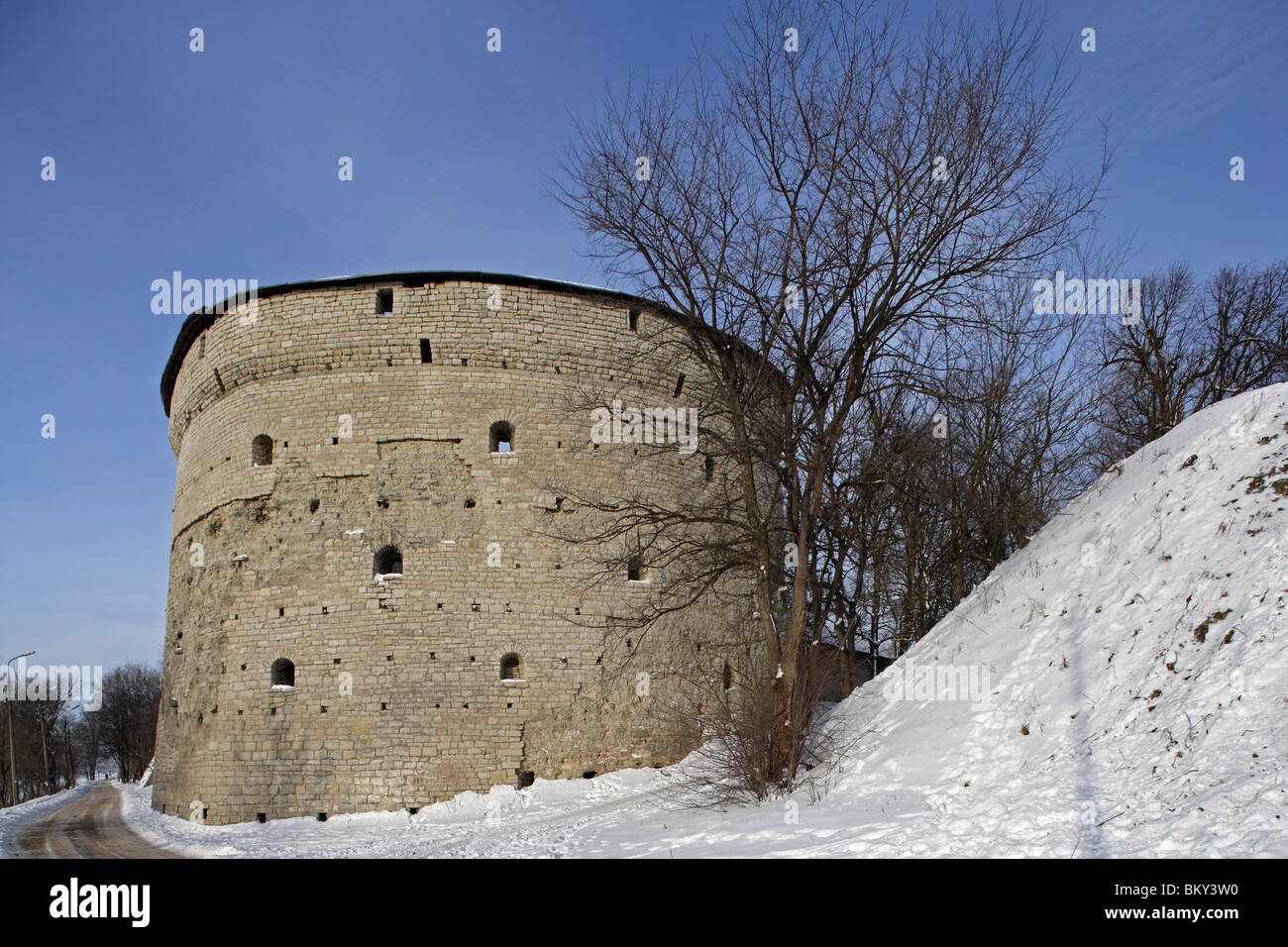 La Russia,Pskov,Torre Pokrovskaia,16-17 secolo Foto Stock