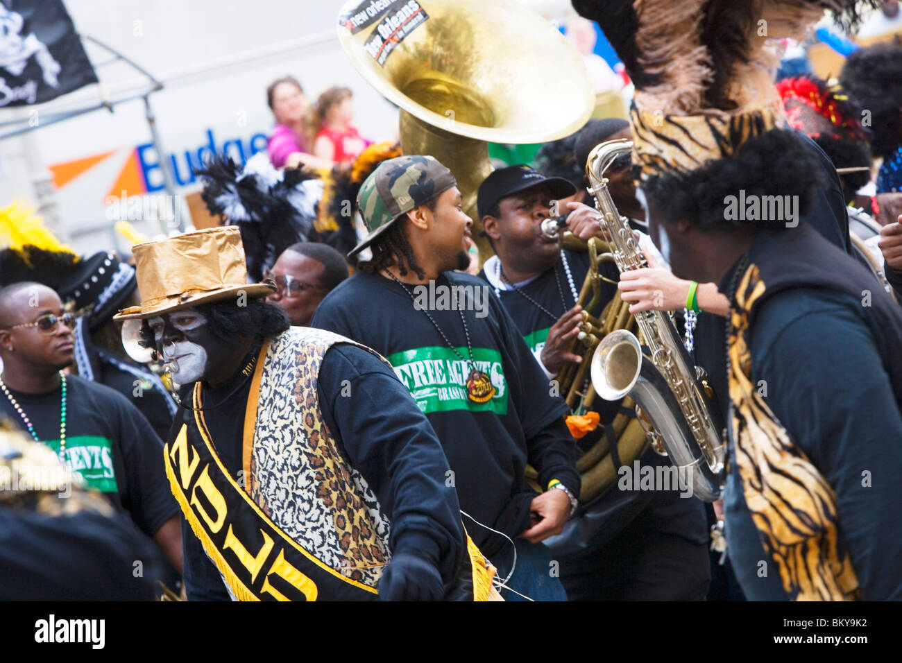 Sfilata di Carnevale il Mardi Gras, quartiere francese, New Orleans, Louisiana, Stati Uniti d'America Foto Stock
