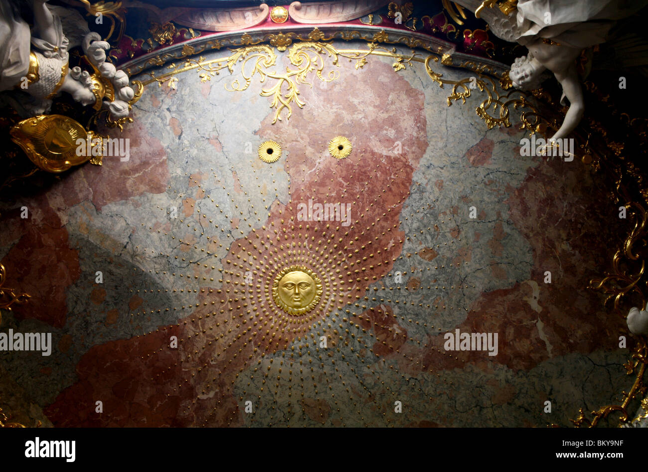 Soffitto, Asam chiesa di St. Johann Nepomuk, Monaco di Baviera, Germania Foto Stock