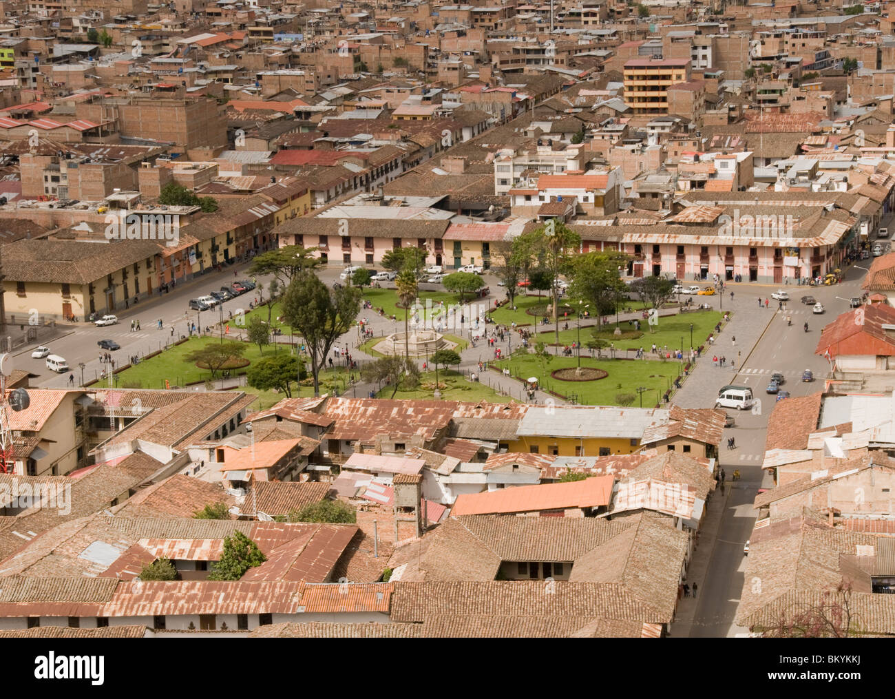 Vista di plaza de armas in Cajamarca città del Perù Foto Stock