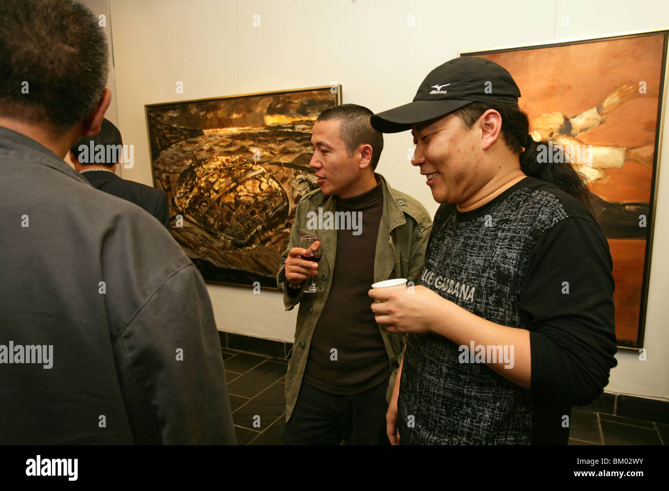 Vernissage Galleria d'arte, dipinti del pittore Duan Zhengqu Foto Stock
