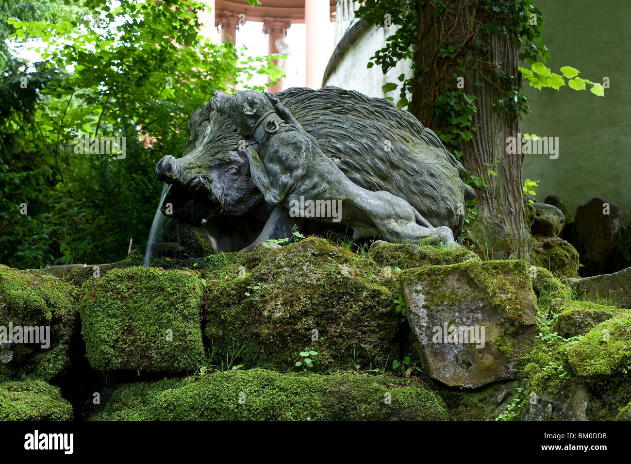 Nei giardini del palazzo a Schwetzingen Castello, Baden-Wuerttemberg, Germania, Europa Foto Stock