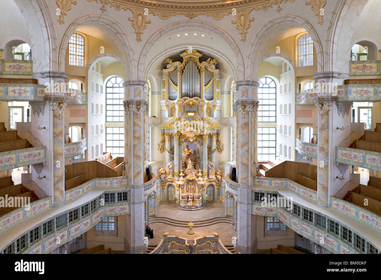 Piramide da Tavolo Dresdner Frauenkirche Arte Popolare Erzgebirge Nuovo
