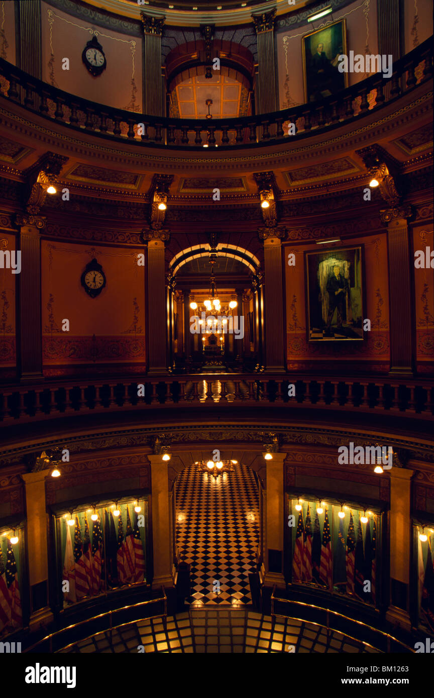 Gli interni di un edificio governativo, Michigan State Capitol, Lansing, Michigan, Stati Uniti d'America Foto Stock