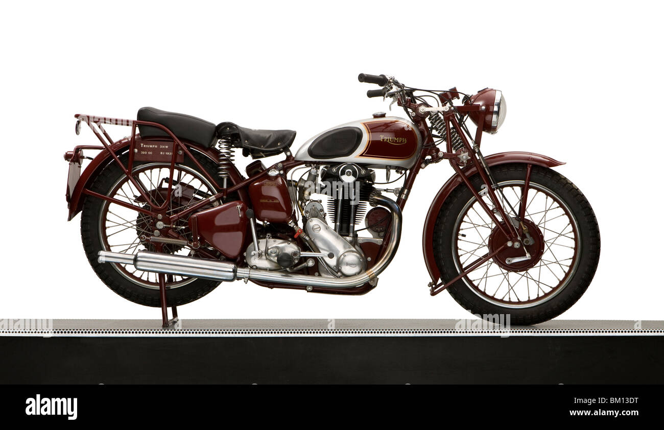1942 Triumph 343cc 3HW cilindro singolo motociclo Foto stock - Alamy