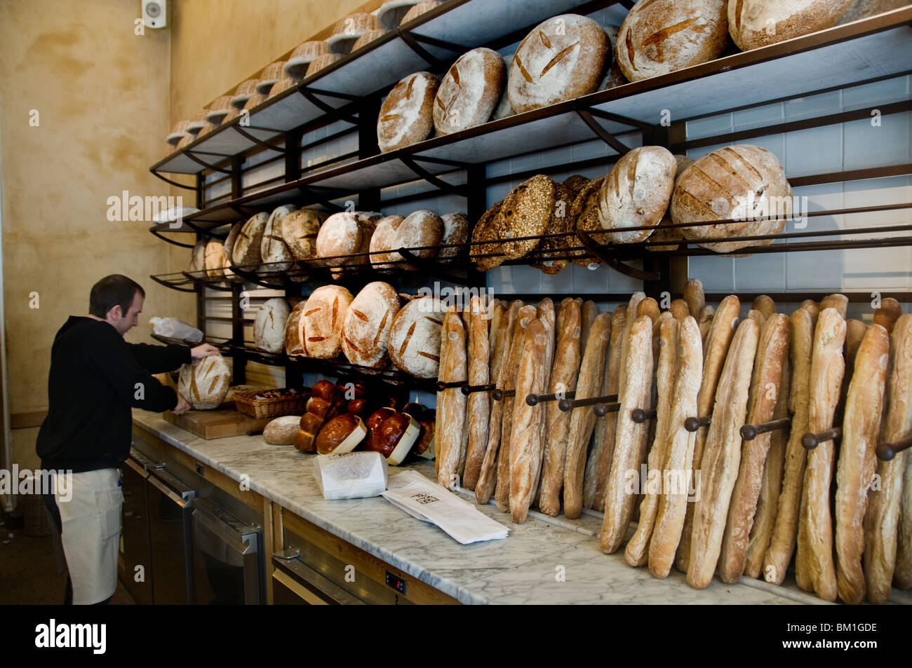 Bruxelles panetteria Boulangerie et tabella comune Bakkerij en Gemeenschappelijke Tafel Belgio Place de Grand Sablon Grote Zavel Foto Stock