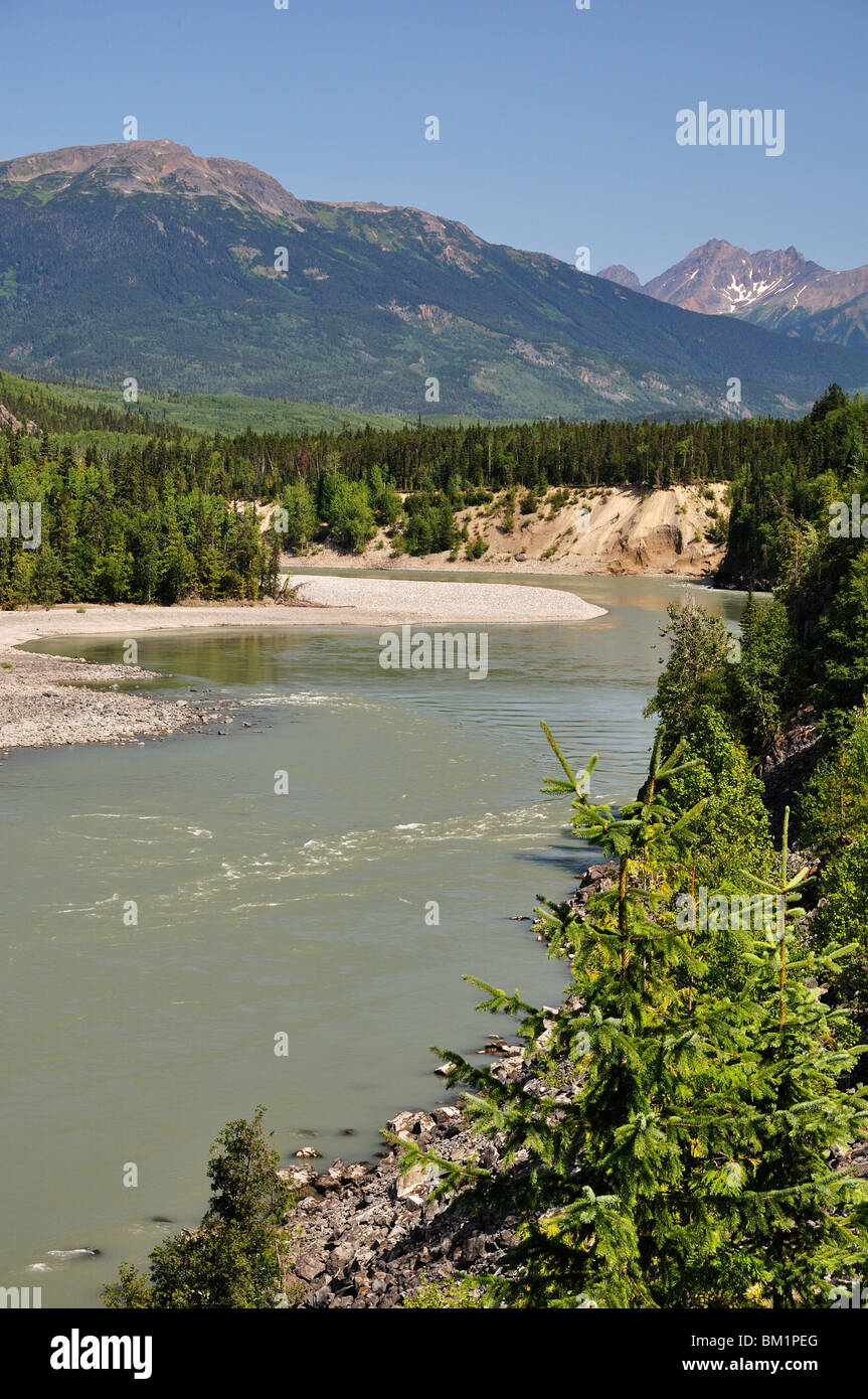 Fiume Skeena e gamme Kitimat, British Columbia, Canada, America del Nord Foto Stock