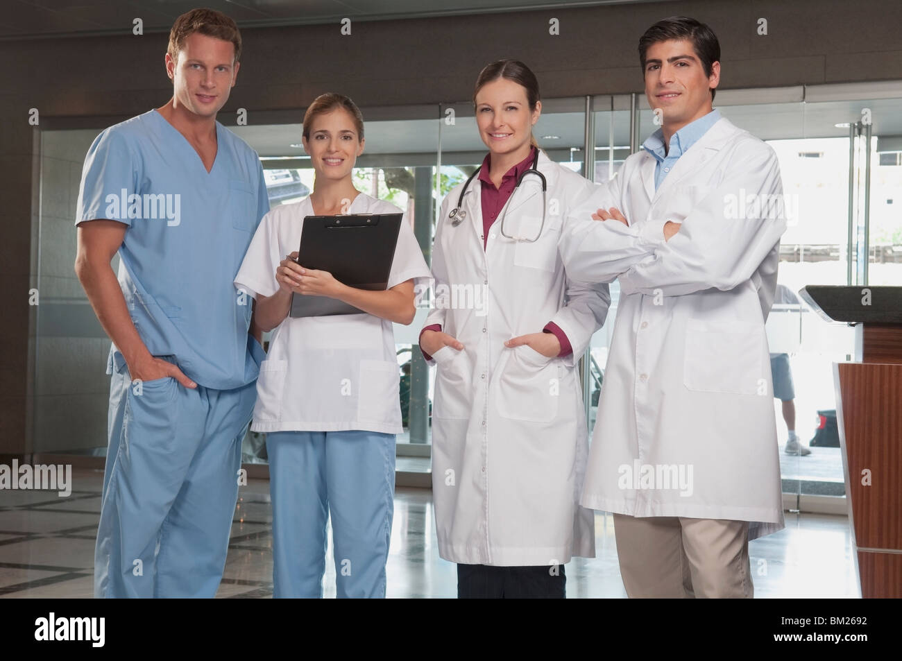 Ritratto di medici e infermieri Foto Stock