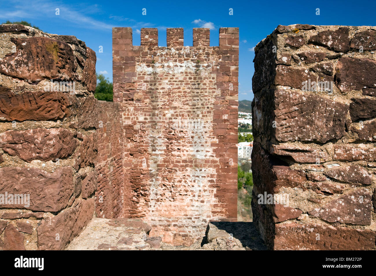 Castello di Silves, distretto di Faro, regione di Algarve, PORTOGALLO Foto Stock
