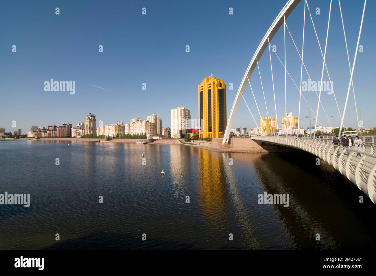 Moderno ponte, Astana, Kazakistan, Asia centrale Foto Stock