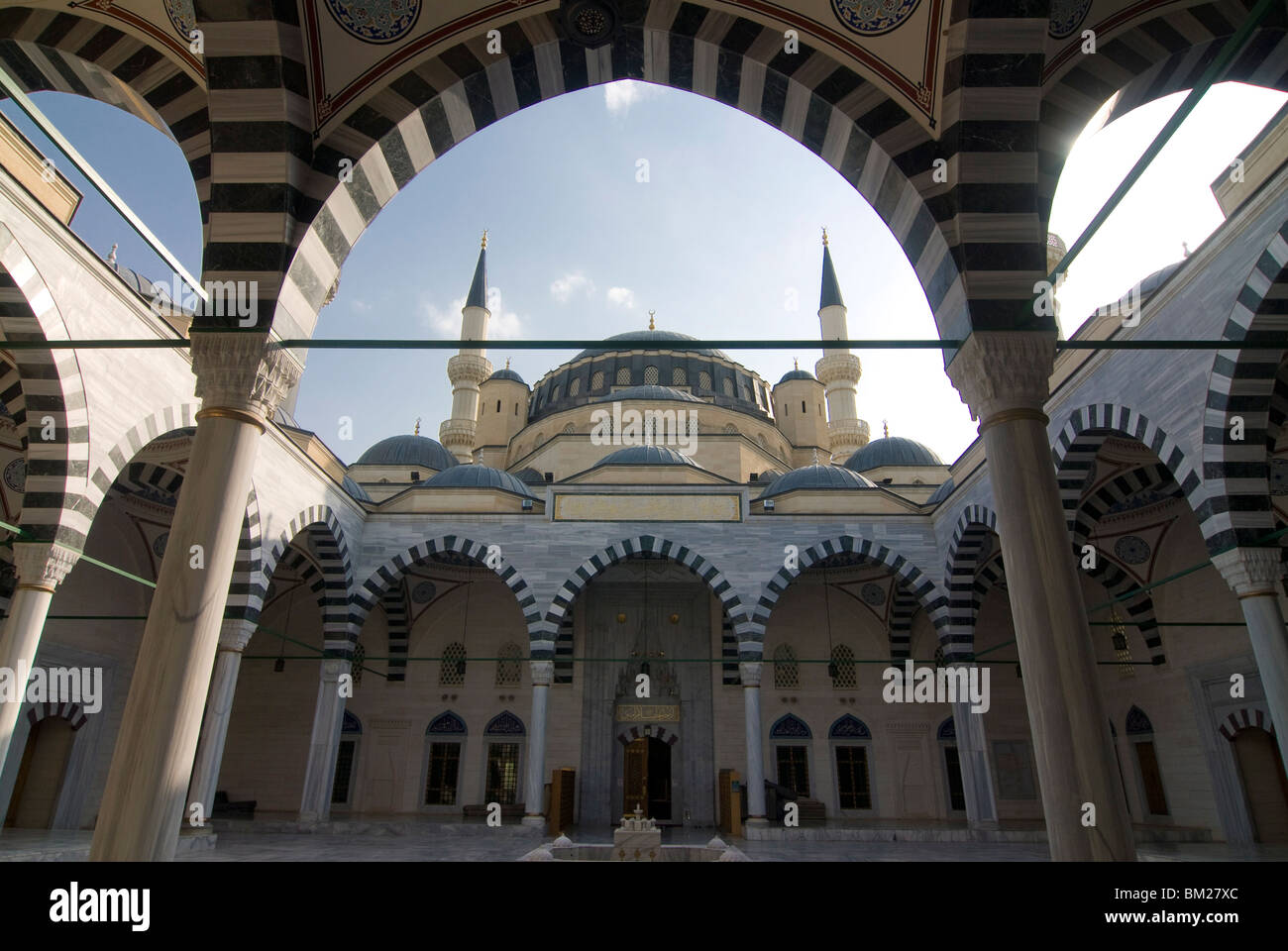 La Moschea Azadi, Ashgabad, Turkmenistan, Asia Centrale, Asia Foto Stock