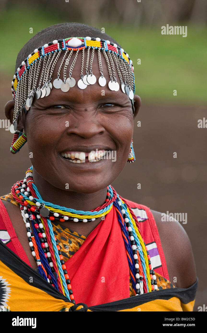 Masai donna, il Masai Mara, Kenya, Africa orientale Foto Stock