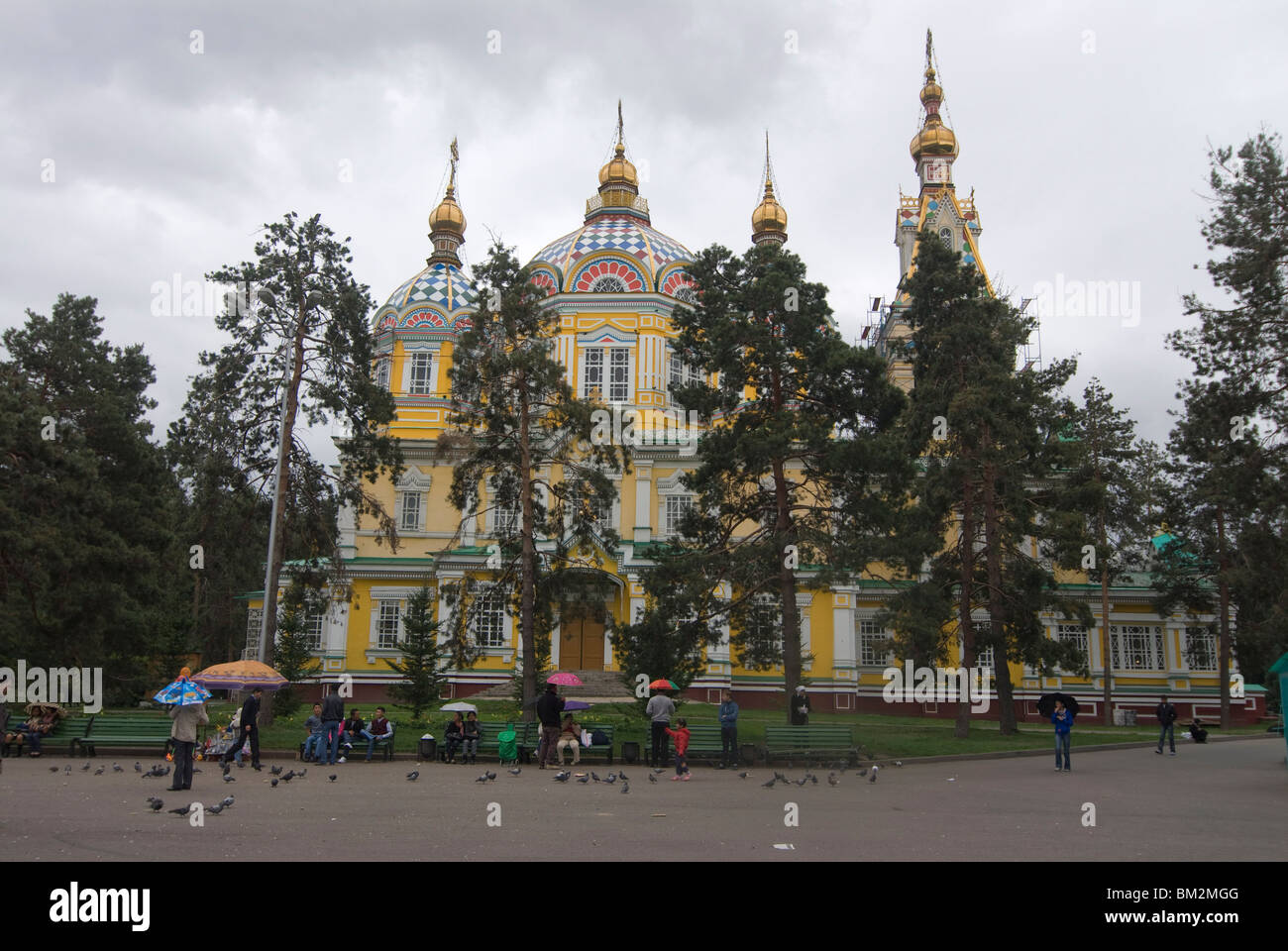 La magnifica Cattedrale della Santa Ascensione, Almaty, Kazakhstan Foto Stock