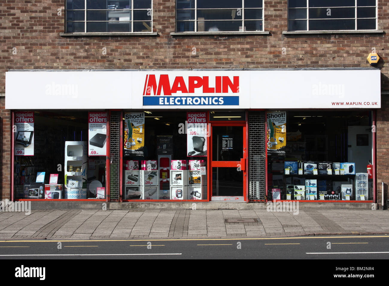 La Maplin Electronics store in una città del Regno Unito. Foto Stock