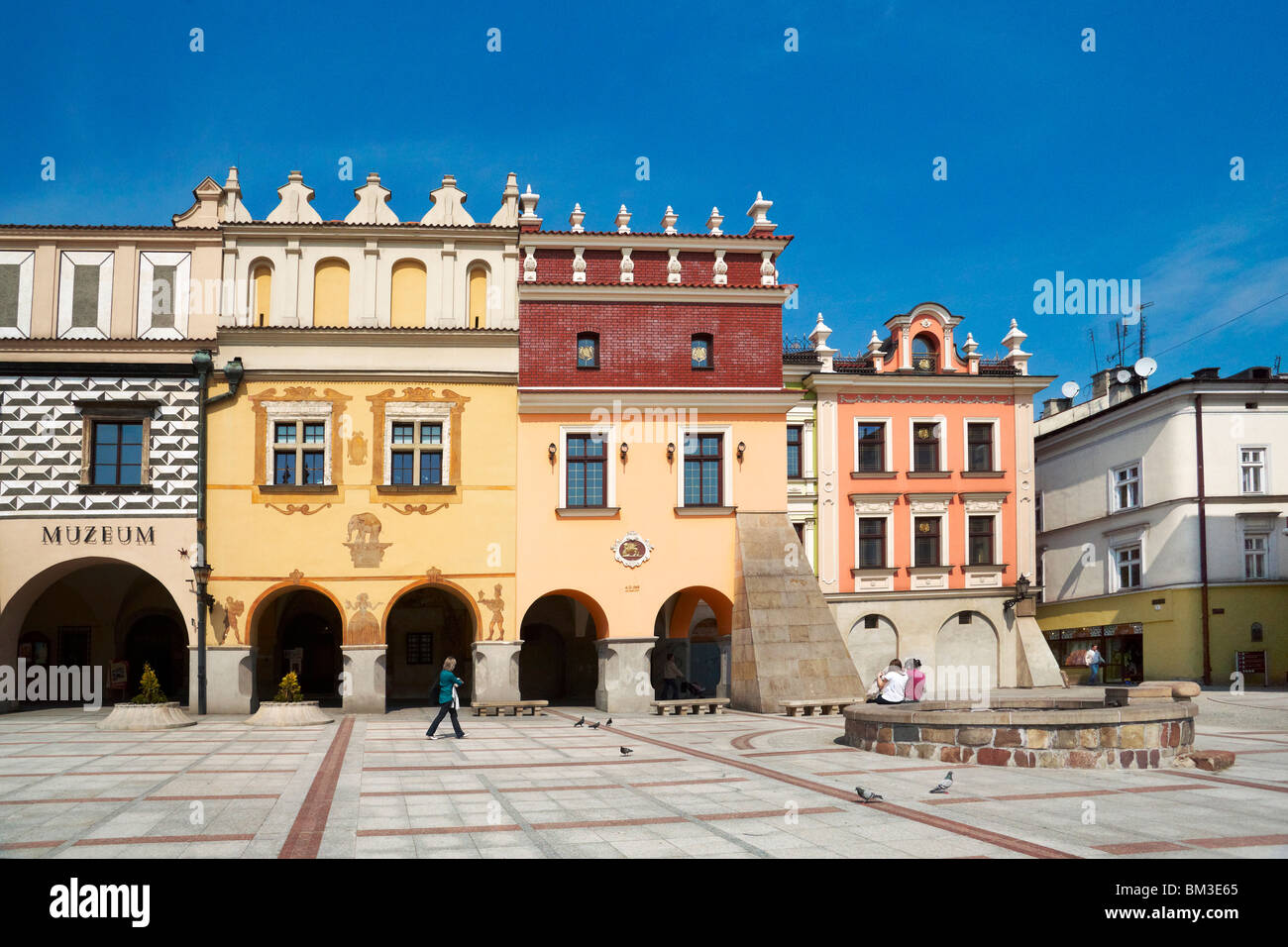 La piazza centrale del piccolo o Piccola Polonia città di Tarnów Foto Stock