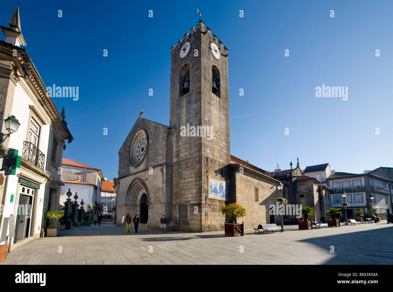 Il Portogallo, il Minho, Costa Verde, storica cittadina di Ponte de Lima, Igreja Matriz Chiesa Foto Stock