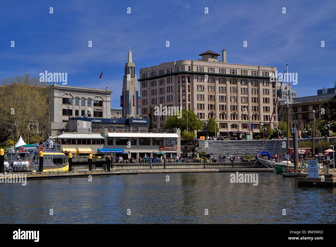 Angolo del governo e Wharf strade dal Porto Interno, Victoria, British Columbia, Canada Foto Stock