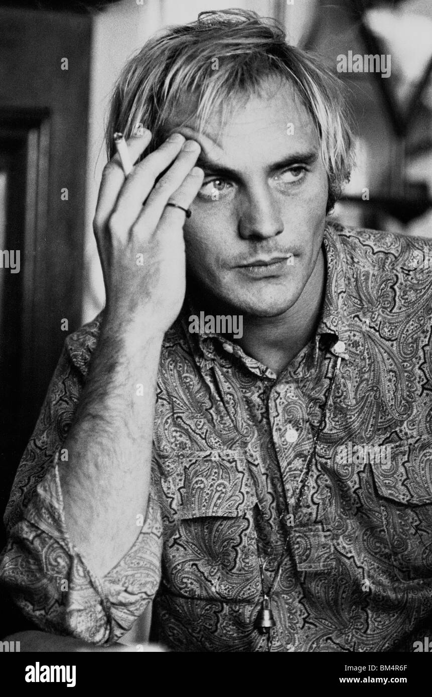 L'attore britannico Terence Stamp ha fotografato nel 1967 facendo interviste pubblicitarie sul posto nel Somerset per il film di John Schlesinger far from the Madding Crowd in cui appare con Julie Christie e David Hemmings. Era all'inizio della sua lunghissima carriera nel cinema. Foto Stock