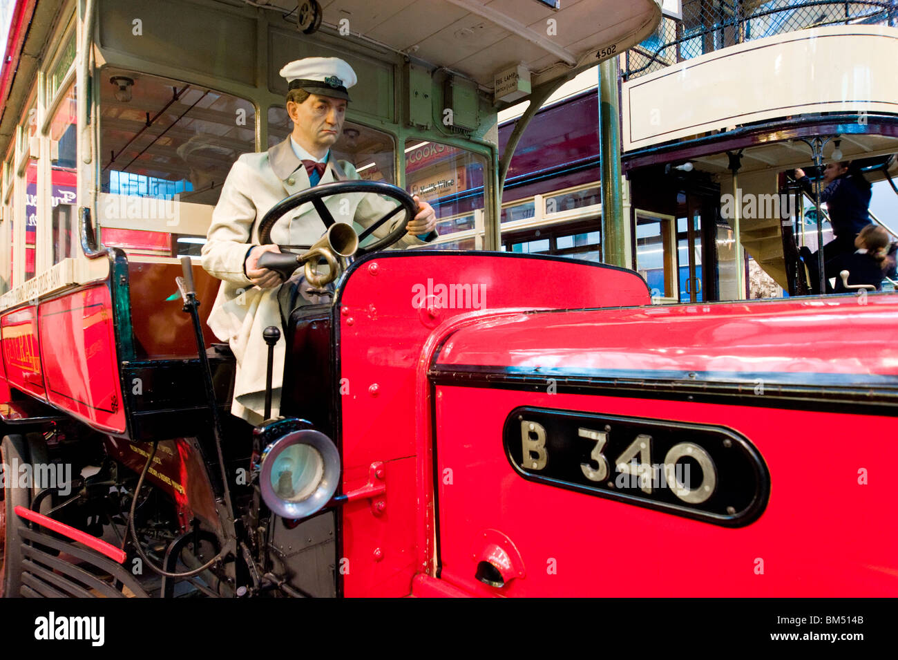 Tipo B a Motorbus dal 1911 nel Museo dei Trasporti di Londra, Inghilterra, Regno Unito Foto Stock