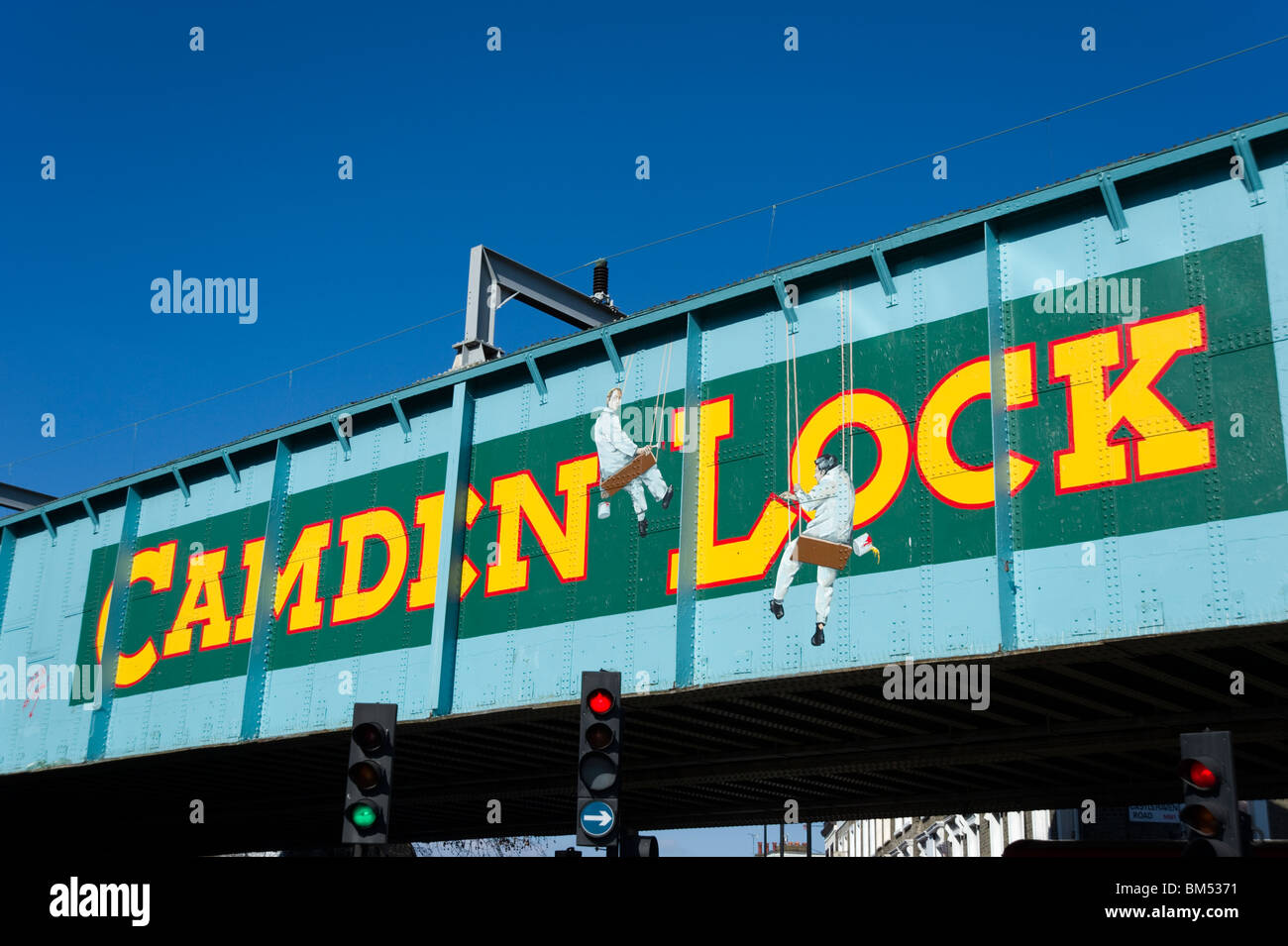 Ponte sul Camden Lock, Londra, Inghilterra, Regno Unito Foto Stock