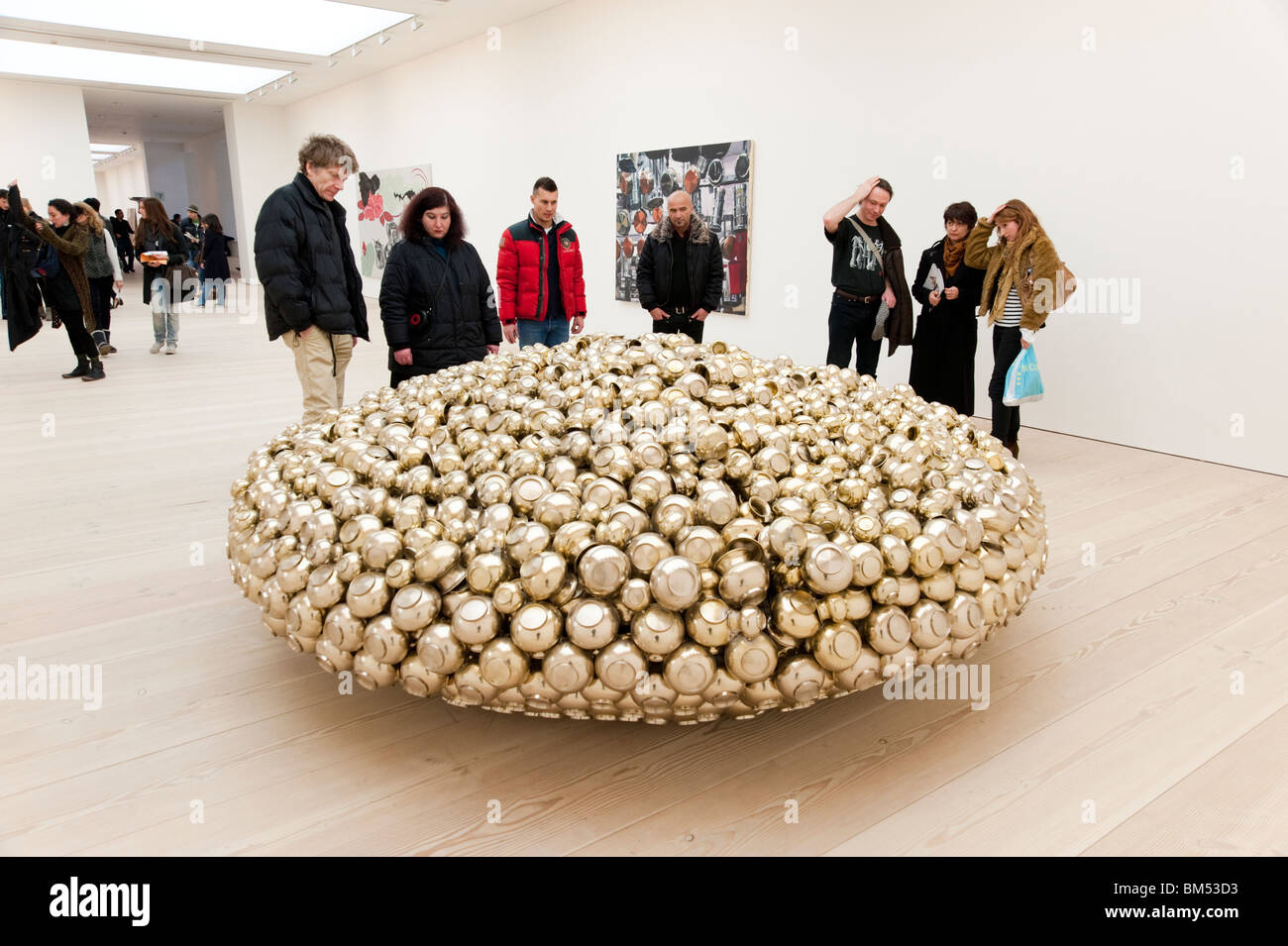 L'arte contemporanea presso la Saatchi Gallery di Londra, Inghilterra, Regno Unito Foto Stock