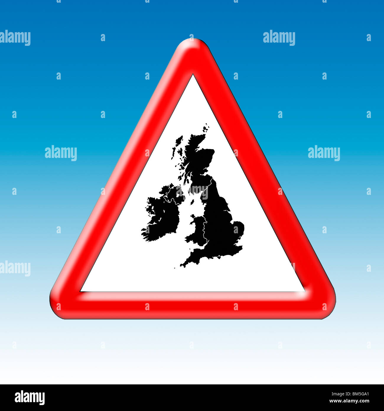 Cartello stradale, che illustra 'Avvertenza o Attenzione' UK. Rappresentazione grafica della paura di vivere in Gran Bretagna e il Regno Unito Foto Stock