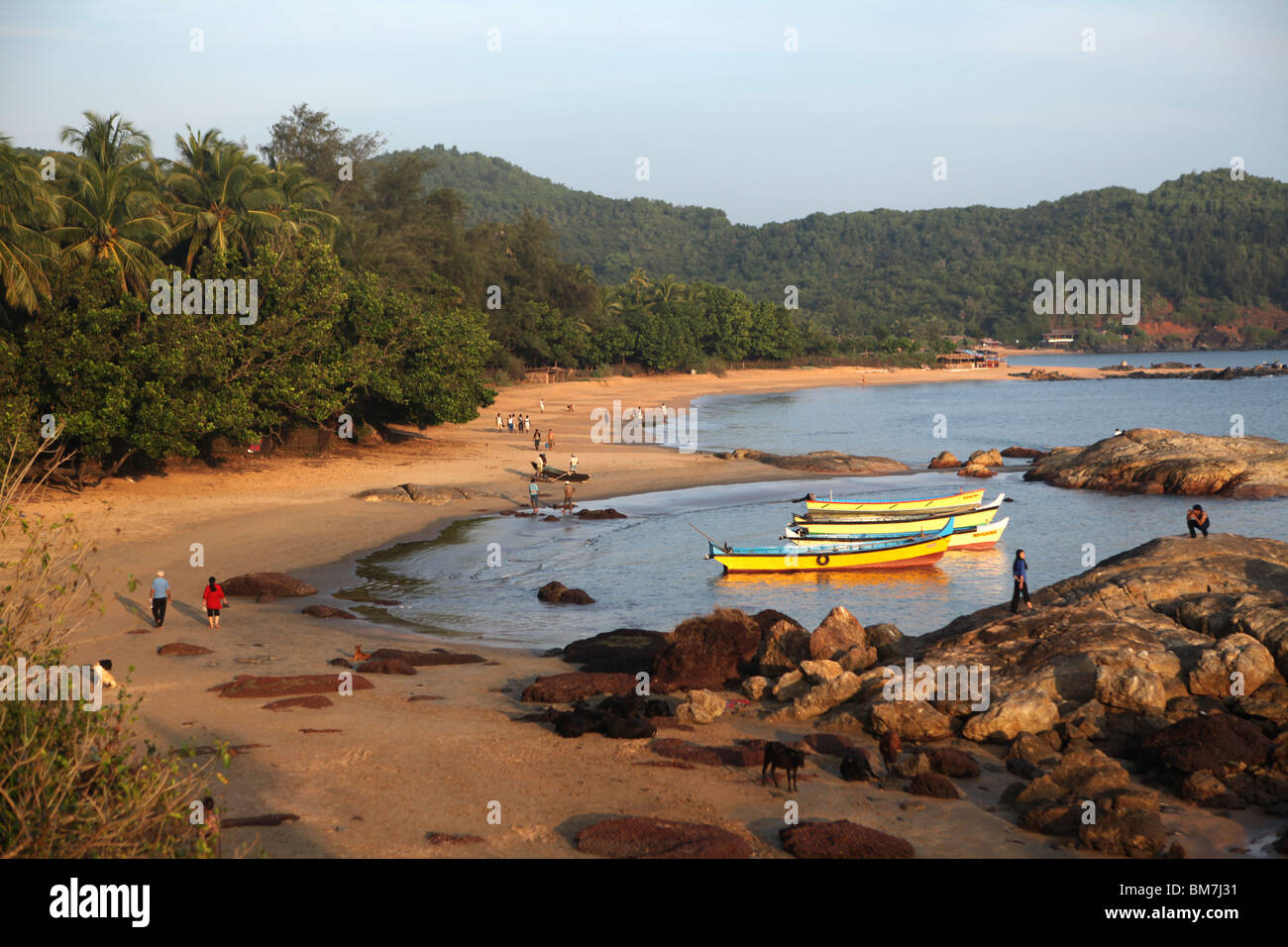 Om Beach, chiamato per le spiagge forma simile a Indias Om simbolo, a sud della città di Gokana, Karnataka, India. Foto Stock