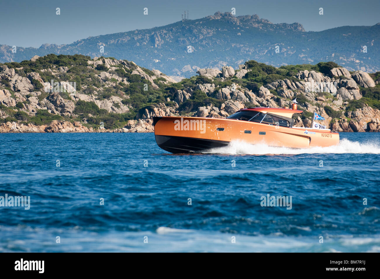 Power Boat Maxi Dolphin, La Maddalena, in Sardegna. L'Italia. Foto Stock