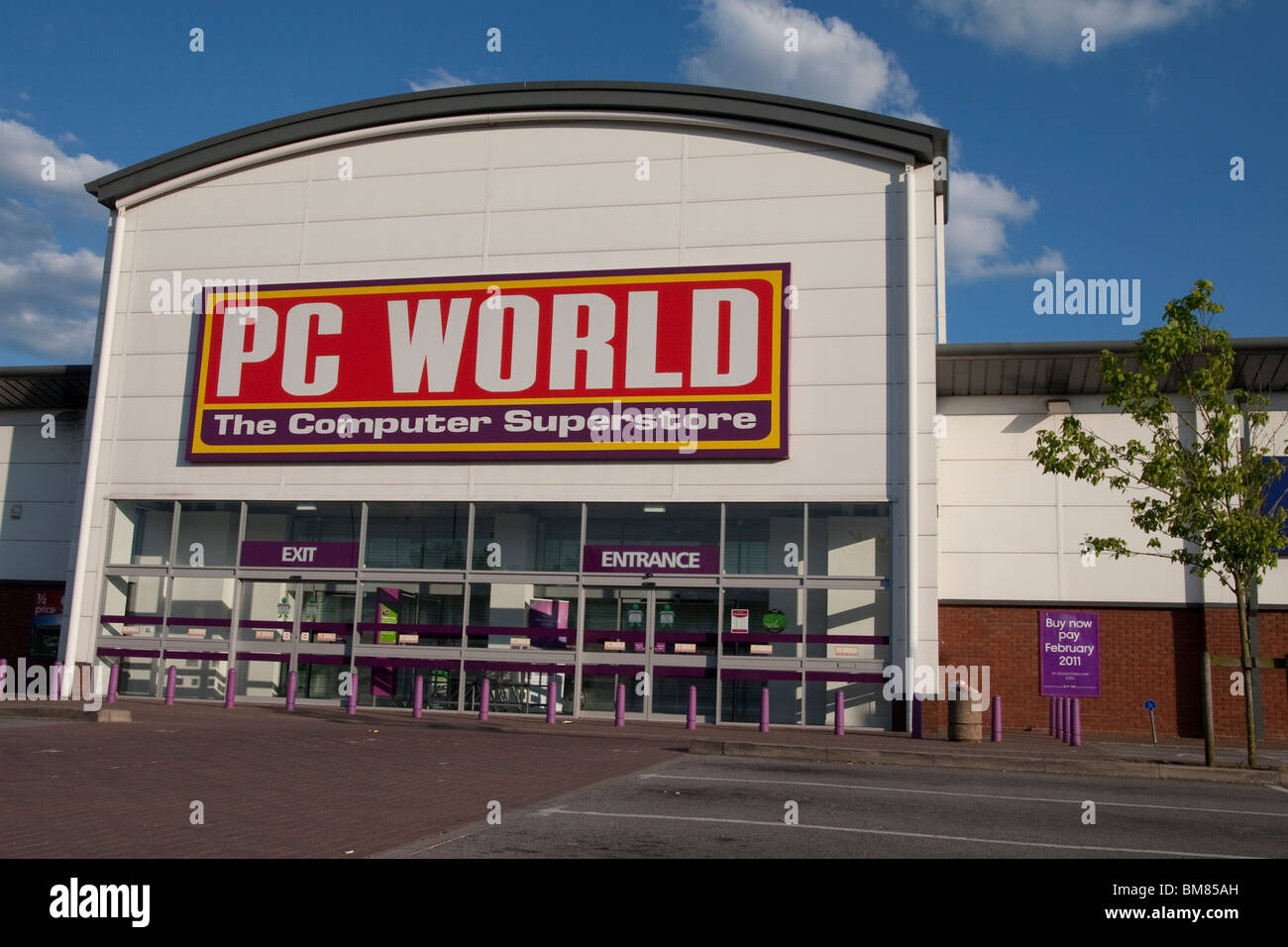 PC World retail store al Castle Marina retail park, Nottingham England Regno Unito Foto Stock