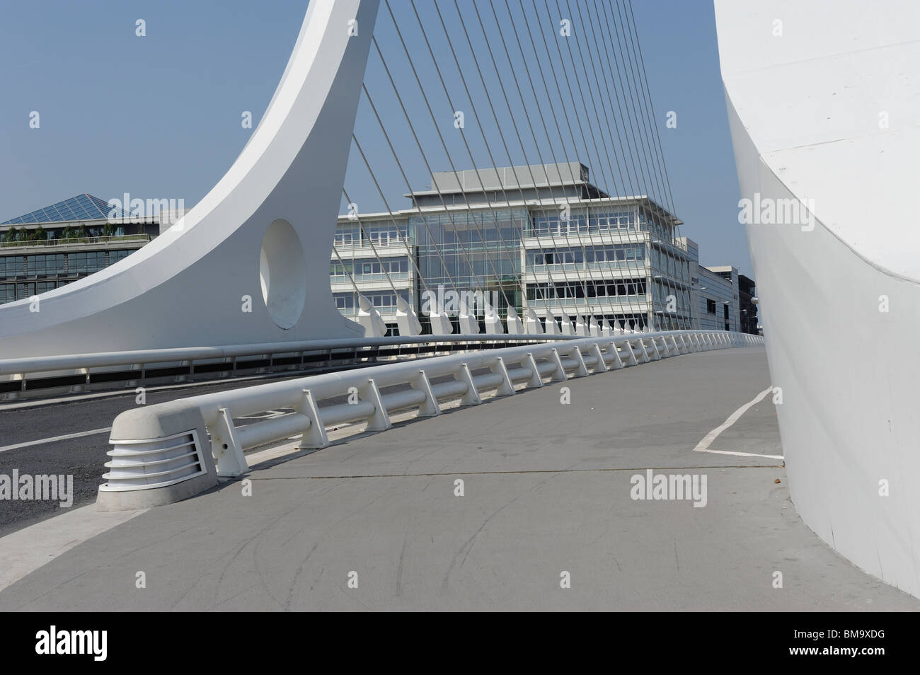 Samuel Beckett ponte sul fiume Liffey nella città di Dublino, Irlanda Foto Stock