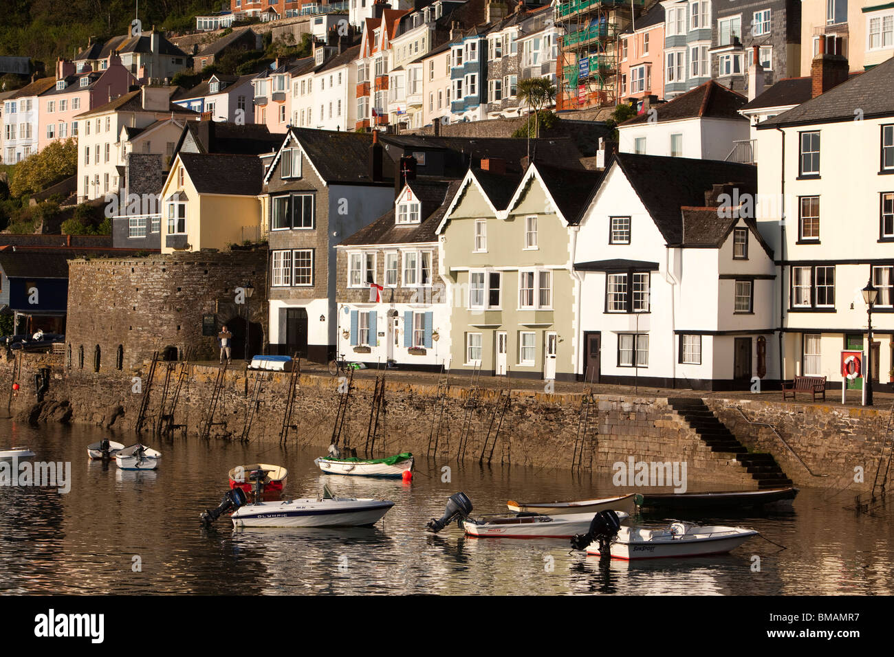 Regno Unito, Inghilterra, Devon, Dartmouth, Bayard's Cove in Early Morning Light Foto Stock
