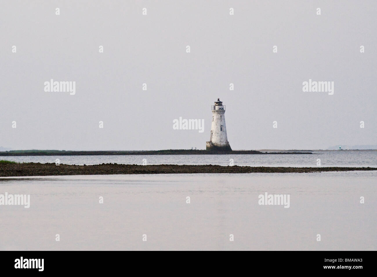 Cockspur Island Lighthouse al crepuscolo. Foto Stock