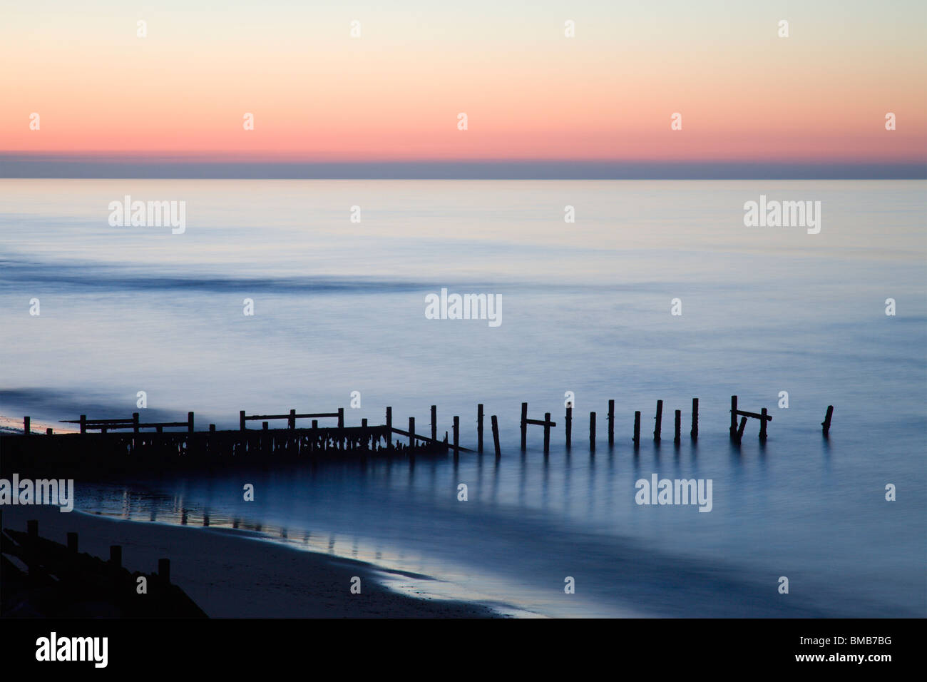 Tramonto di post-incandescenza, Happisburgh, Norfolk, Inghilterra. Foto Stock