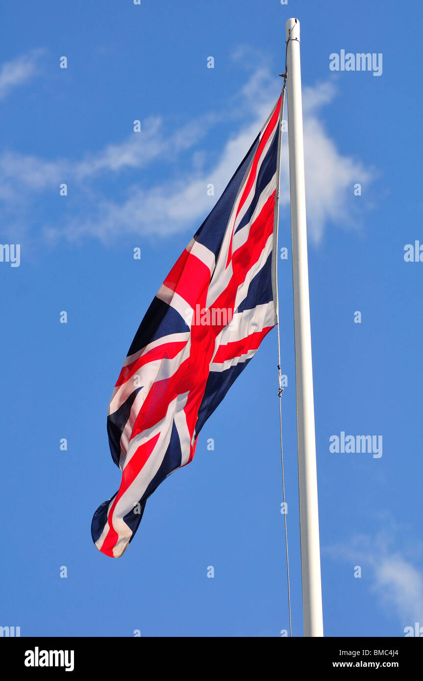 Bandiera britannica in pole Foto Stock