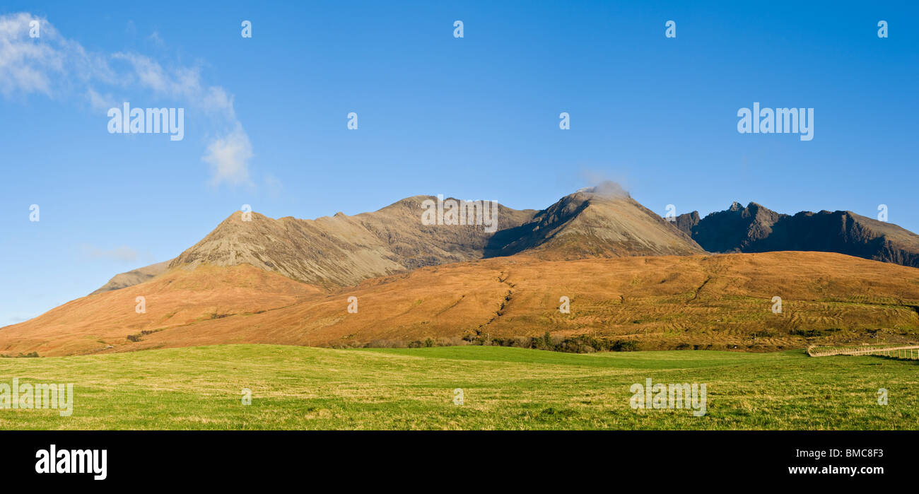 Black Cuillins come visto da Glen fragile, Isola di Skye in Scozia Foto Stock