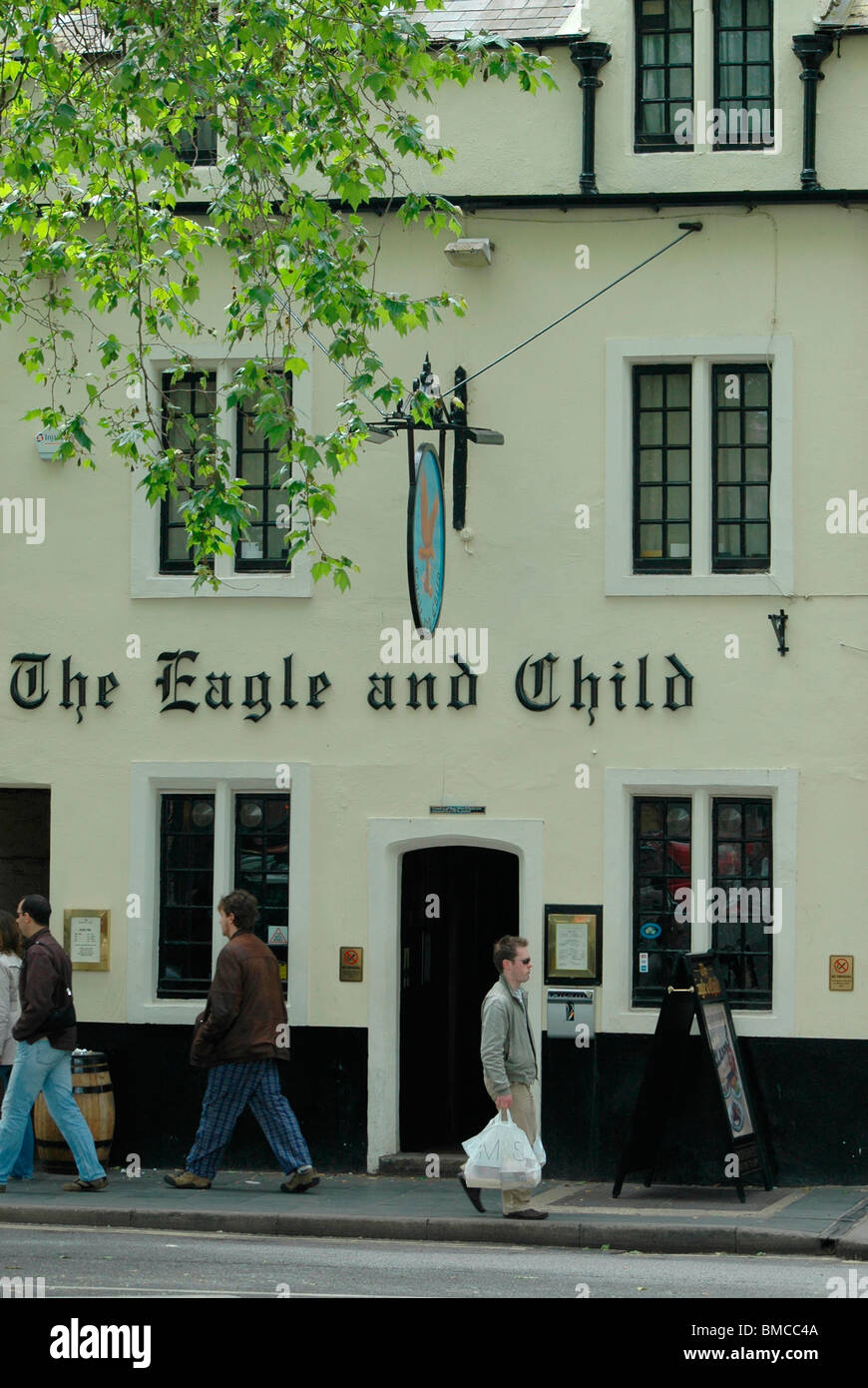 Eagle e bambino pub Foto Stock