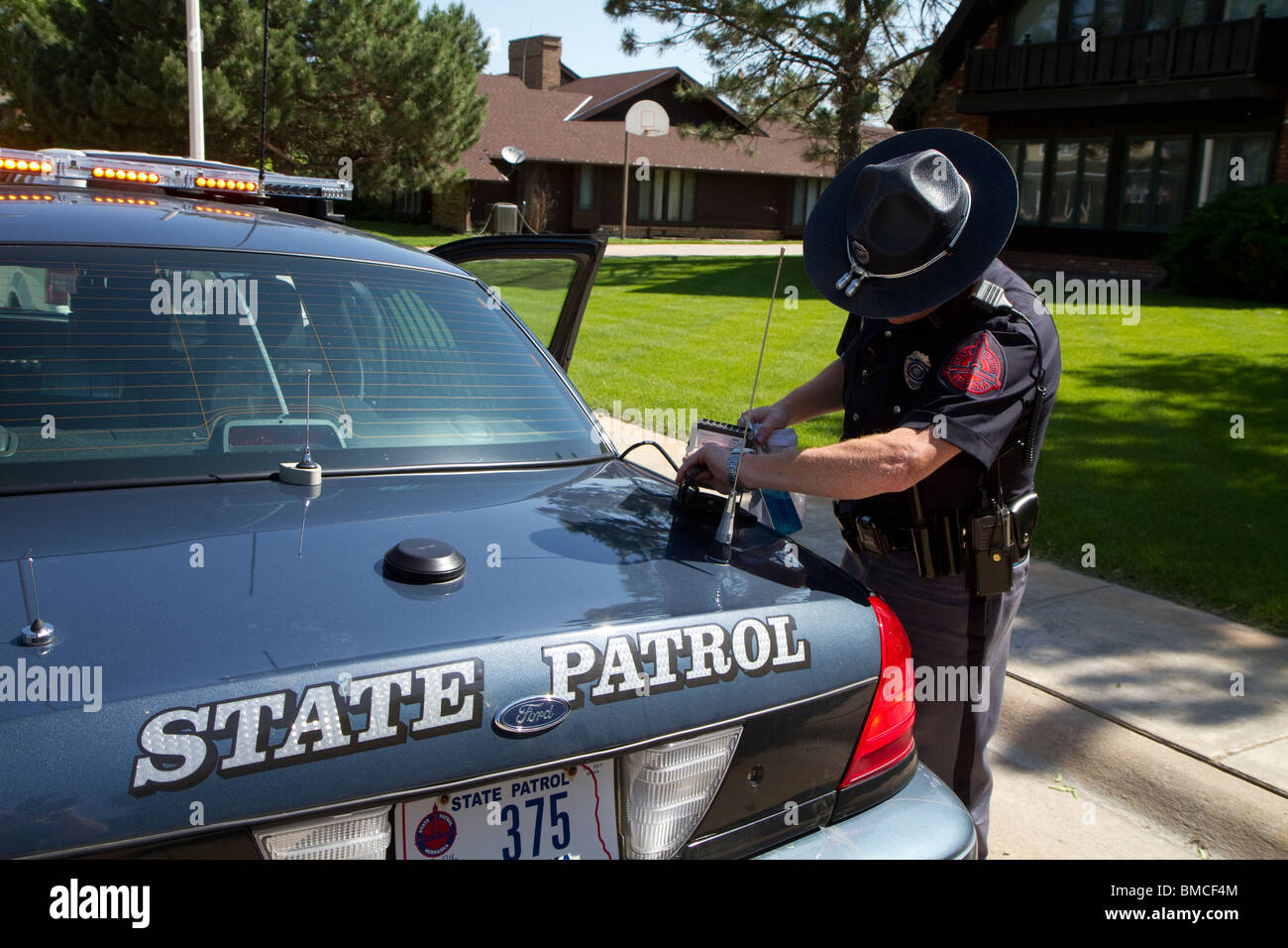 Il nebraska trooper stato di pulizia della licenza automatica ... Stato di pulizia